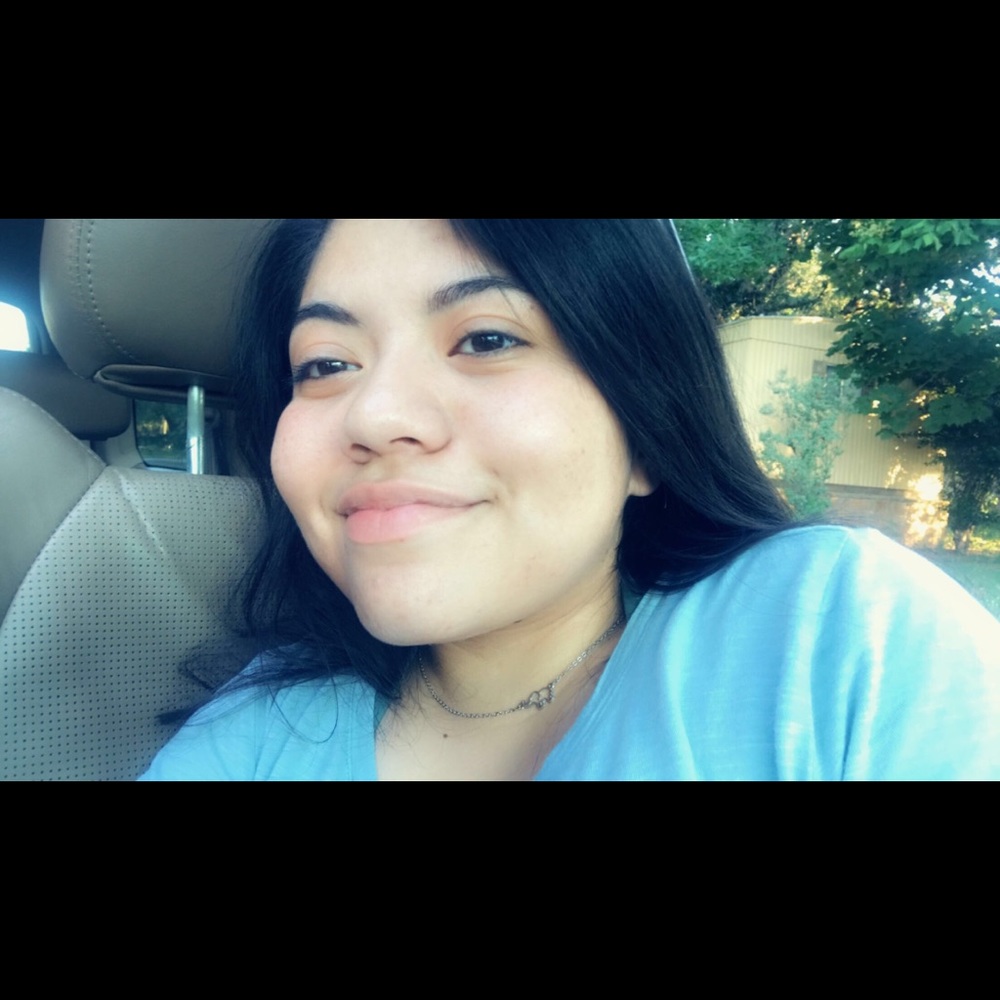 Meet your Posher, Carina